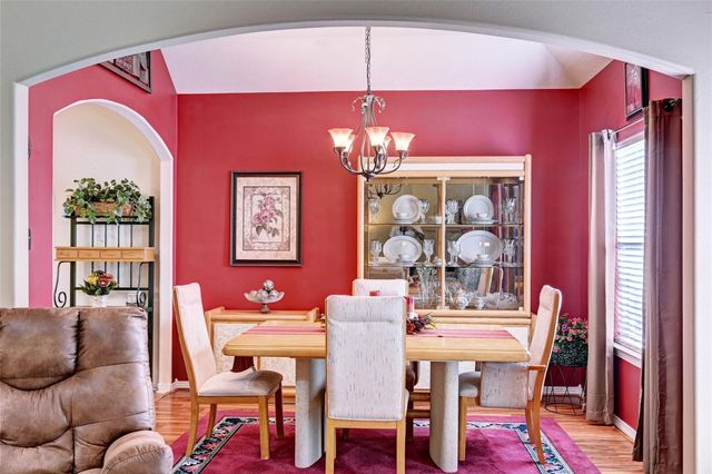 9227 Hidden Lake E, Magnolia, TX 77354