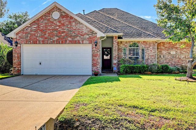 9227 Hidden Lake E, Magnolia, TX 77354