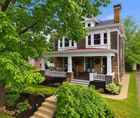 213 Bon Air Ave, Bon Air, PA 15210