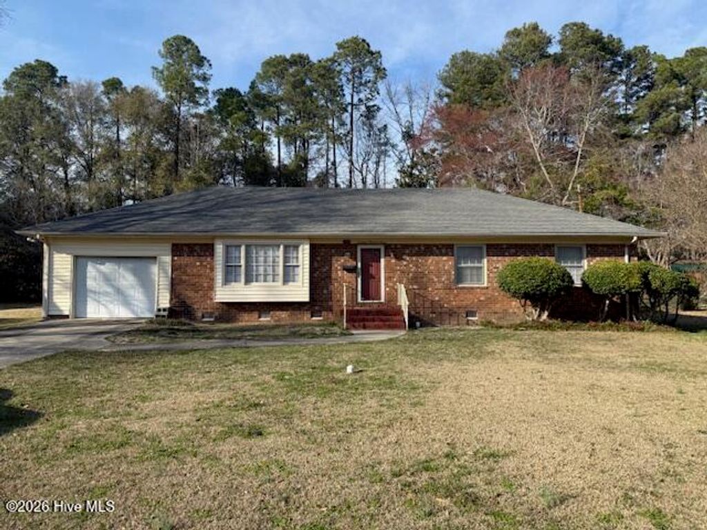 1907 Anthony Avenue, Rockingham, NC 28379