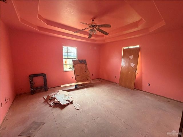 912 E 1st Street, Mission, TX 78572