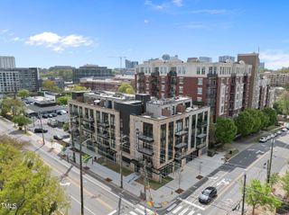 615 W Peace Street 202, Raleigh, NC 27605