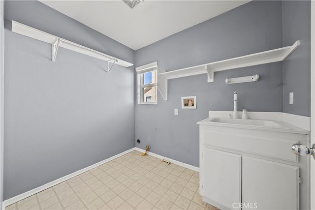 43341 Elizabeth, Lancaster, CA 93535