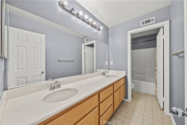 43341 Elizabeth, Lancaster, CA 93535