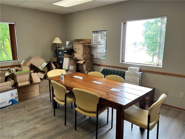 2056 Portage Road 500, Wooster, OH 44691