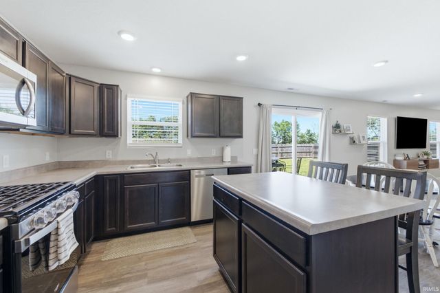 4809 Carson Court, Woodburn, IN 46797