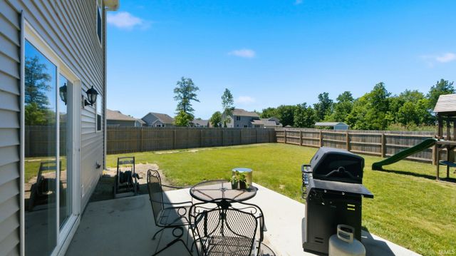 4809 Carson Court, Woodburn, IN 46797