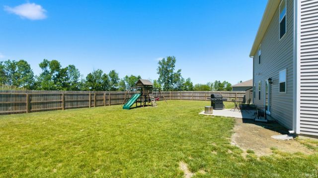 4809 Carson Court, Woodburn, IN 46797