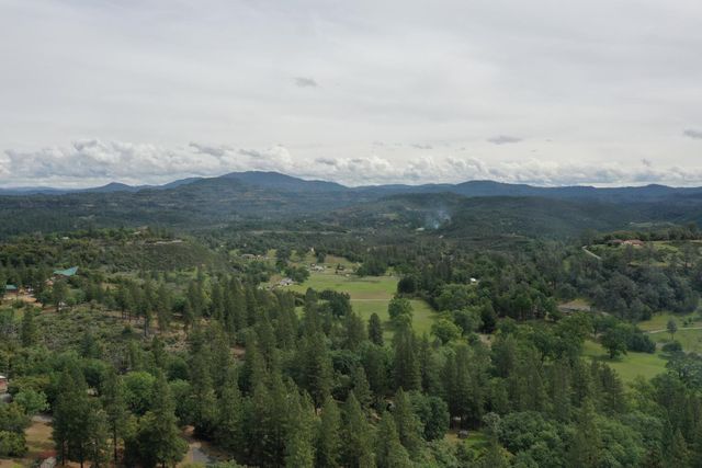 20045 Jesus Maria Rd, Mokelumne Hill, CA 95245