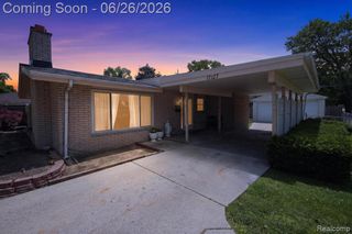 17127 Hamilton Avenue, Allen Park, MI 48101