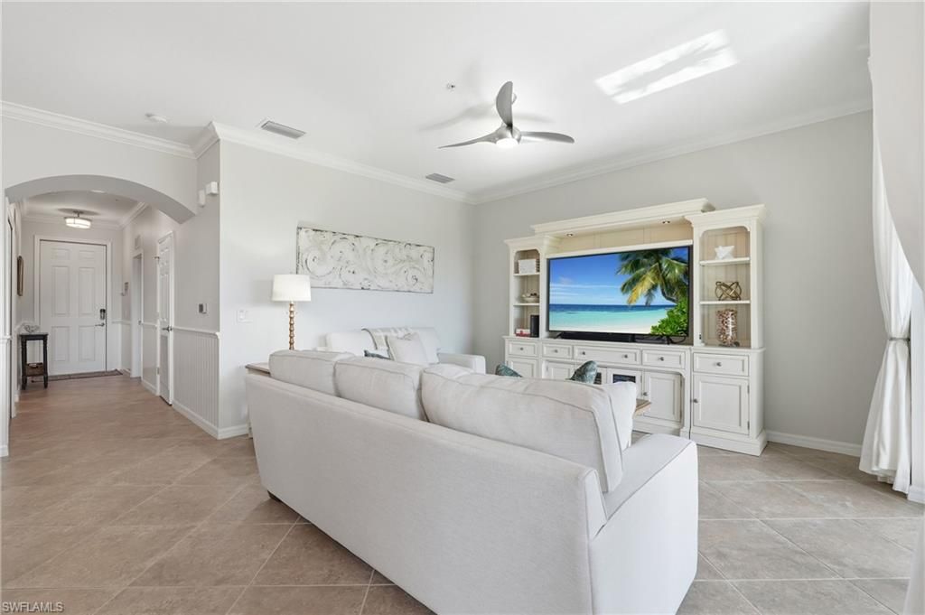 9834 Giaveno CIR 1742, NAPLES, FL 34113 — photo 3