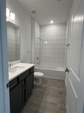 1703 CADENCE STREET, Minneola, FL 34715