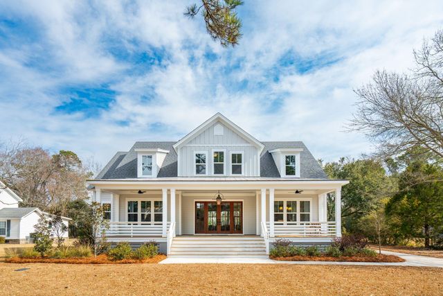 964 Pine Hollow Road, Mount Pleasant, SC 29464