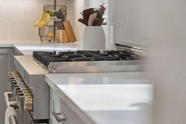 964 Pine Hollow Road, Mount Pleasant, SC 29464