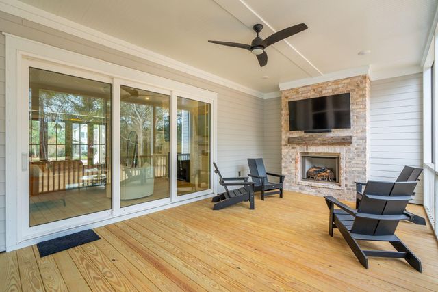 964 Pine Hollow Road, Mount Pleasant, SC 29464