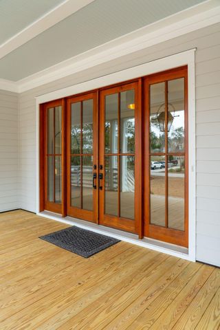 964 Pine Hollow Road, Mount Pleasant, SC 29464