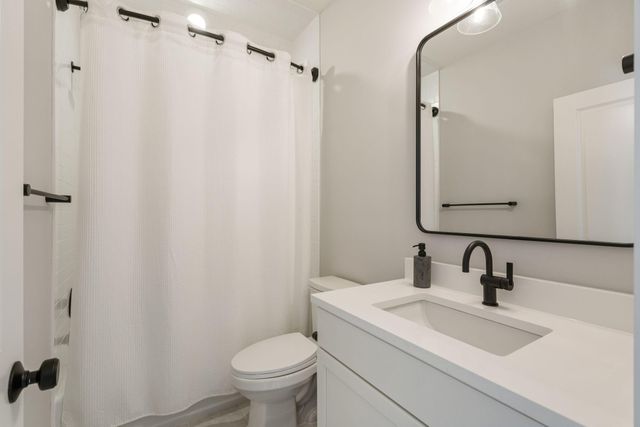 964 Pine Hollow Road, Mount Pleasant, SC 29464