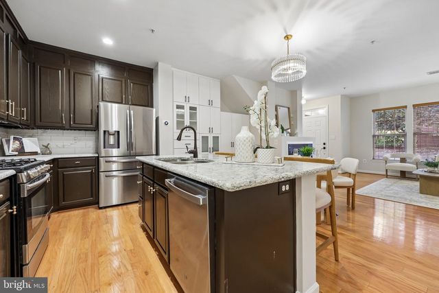 5091 DONOVAN DR, Alexandria, VA 22304