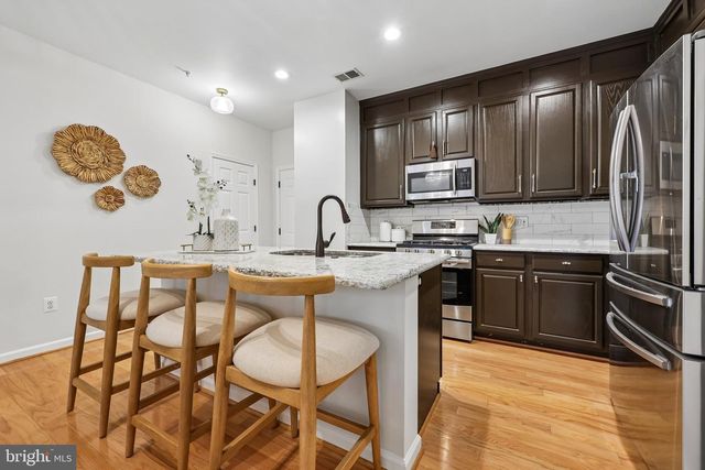5091 DONOVAN DR, Alexandria, VA 22304