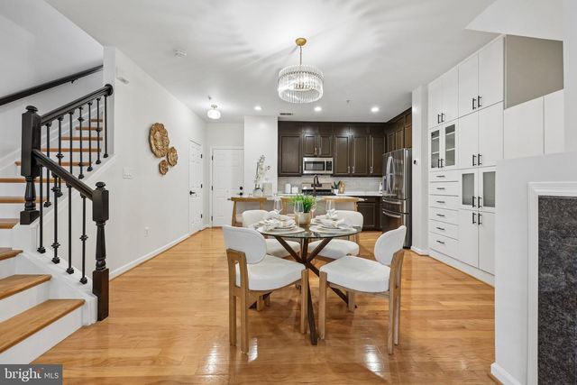 5091 DONOVAN DR, Alexandria, VA 22304