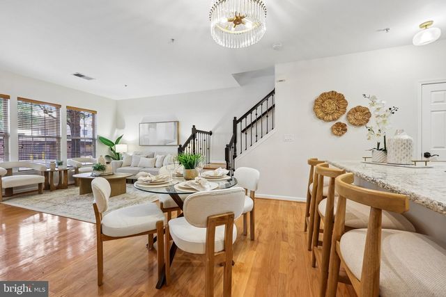 5091 DONOVAN DR, Alexandria, VA 22304