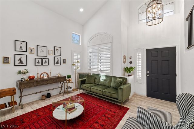 9105 Chenin Avenue, Las Vegas, NV 89129