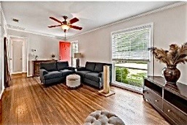 1309 Marydale Drive, Arlington, TX 76013