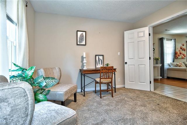1512 Eagleton Ln, Virginia Beach, VA 23455