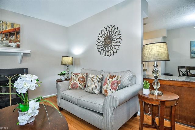1512 Eagleton Ln, Virginia Beach, VA 23455