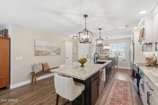 8435 E NAVARRO Circle, Mesa, AZ 85209