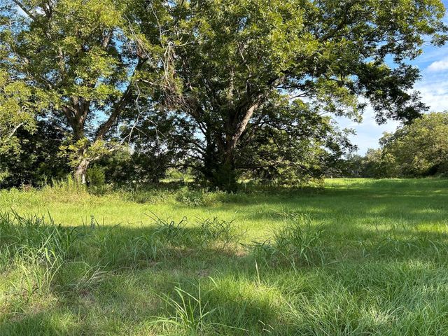 000 Hwy 105, Brenham, TX 77833