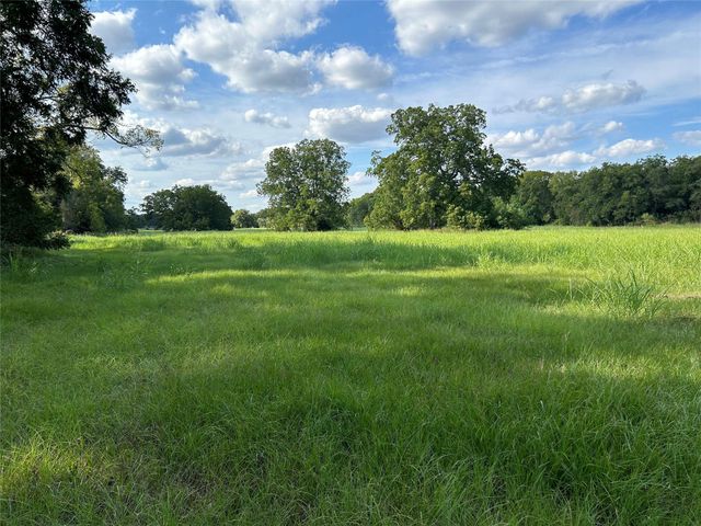000 Hwy 105, Brenham, TX 77833
