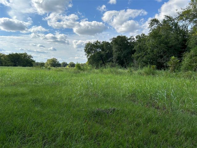 000 Hwy 105, Brenham, TX 77833