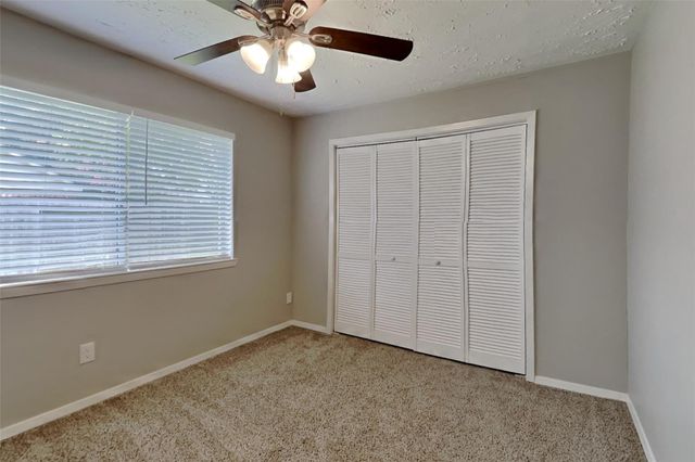 7334 Skybright Lane, Houston, TX 77095