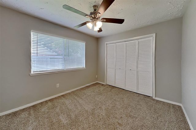 7334 Skybright Lane, Houston, TX 77095