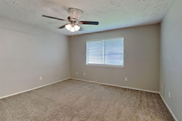 7334 Skybright Lane, Houston, TX 77095