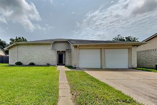 7334 Skybright Lane, Houston, TX 77095