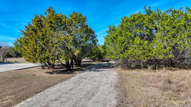 78 Brook Ridge, Boerne, TX 78015