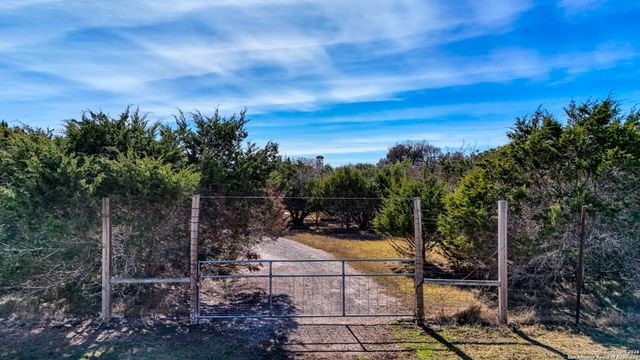 78 Brook Ridge, Boerne, TX 78015