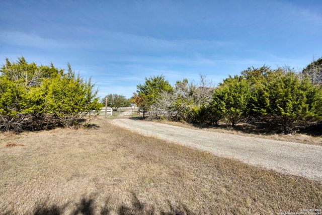 78 Brook Ridge, Boerne, TX 78015