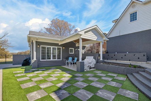 2713 N Wilderness Ct, Wichita, KS 67226