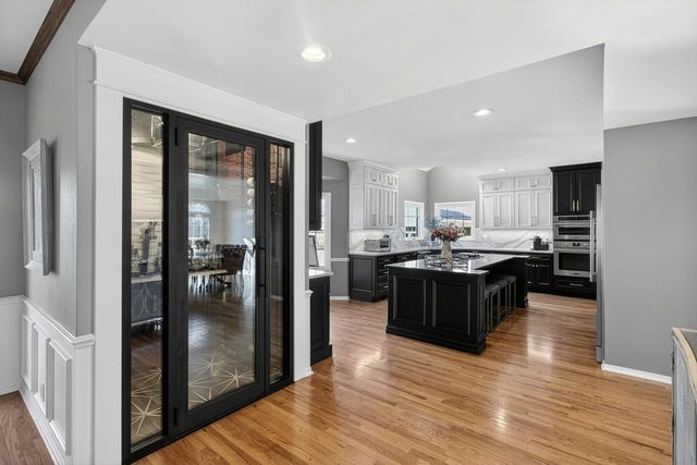 2713 N Wilderness Ct, Wichita, KS 67226