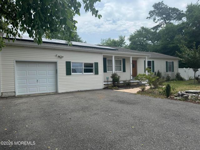 807 Deguise Street, Lanoka Harbor, NJ 08734