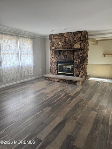 807 Deguise Street, Lanoka Harbor, NJ 08734