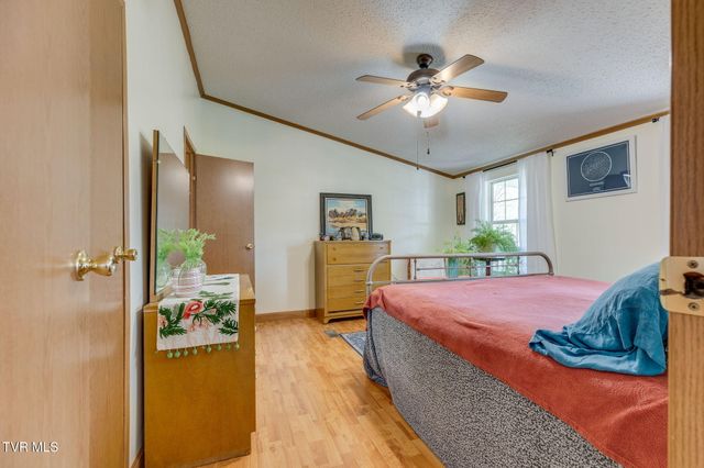 248 Jenkins Hollow Road, Elizabethton, TN 37643