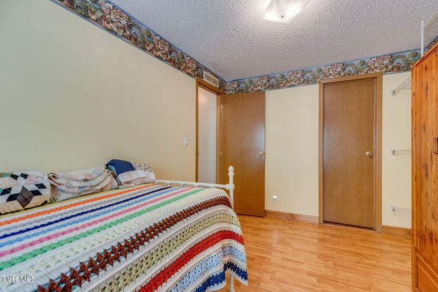 248 Jenkins Hollow Road, Elizabethton, TN 37643