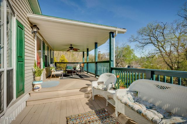 248 Jenkins Hollow Road, Elizabethton, TN 37643