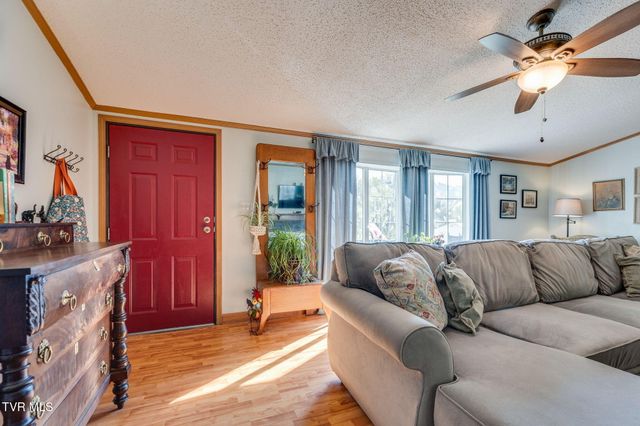 248 Jenkins Hollow Road, Elizabethton, TN 37643