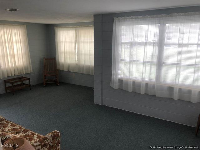 1119 Wesley ST W, Lehigh Acres, FL 33936