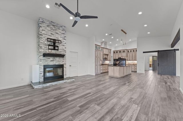 3860 Pura Vida Trail, Wickenburg, AZ 85390